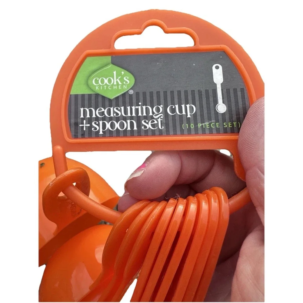 Cook's Kitchen Orange Measuring Cup Spoon Set, 10-Piece,‎ 1/8 Teaspoon to 1 Cup